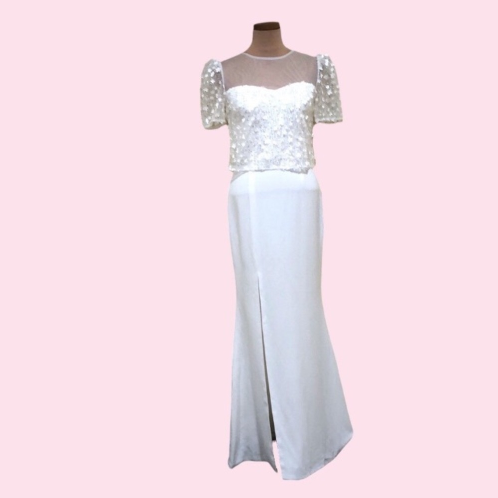 NWT Dress The Population Amanda Dress XS Off White Floral Sequin Appliqué